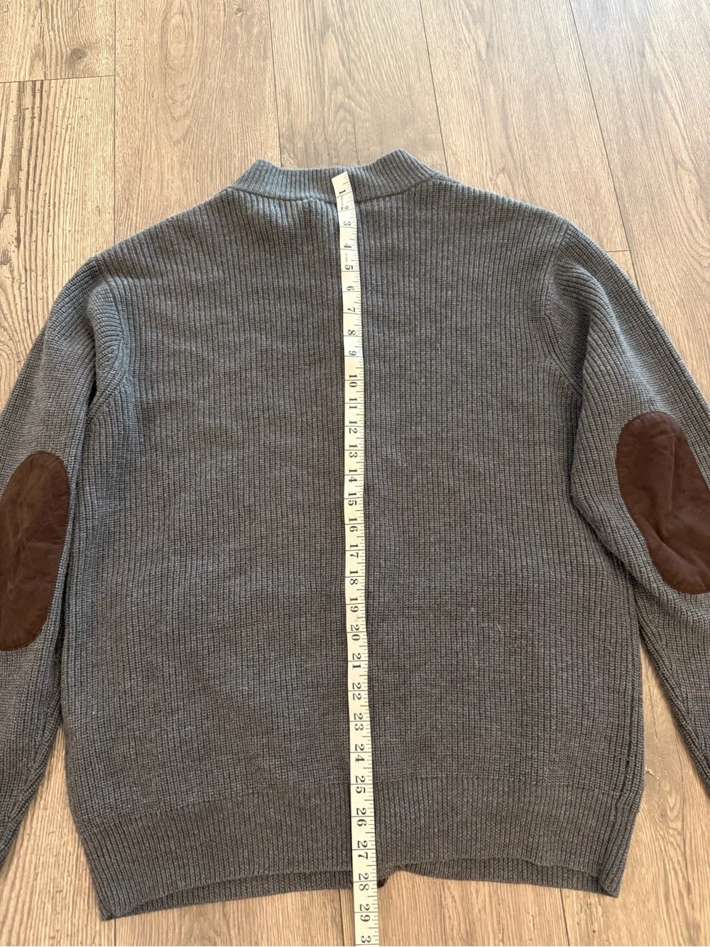 Peter Millar Grey Wool Cardigan Brown Elbow Patches Men’s Size: Large Sweater